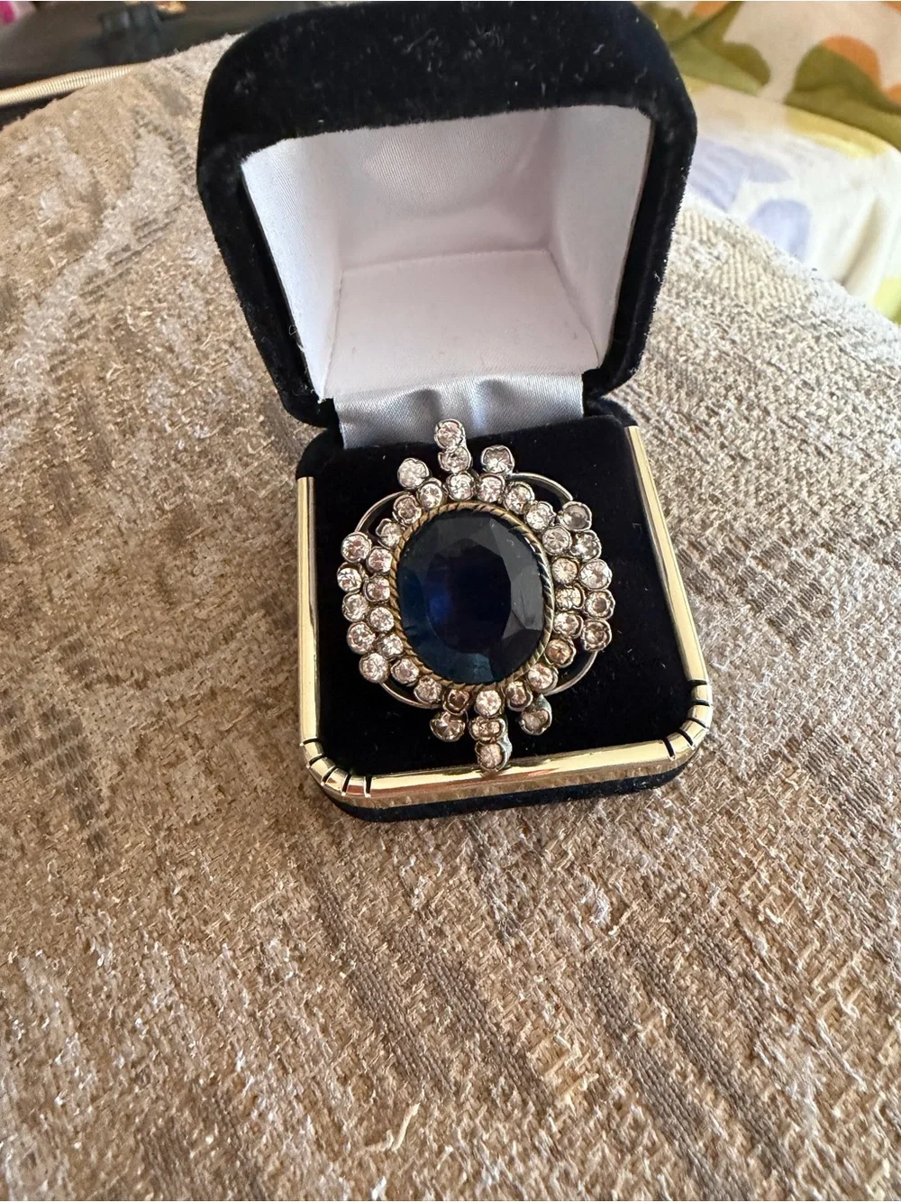 Blue Crystal Statement Ring with Clear Accents NWT bollywood style beautiful!